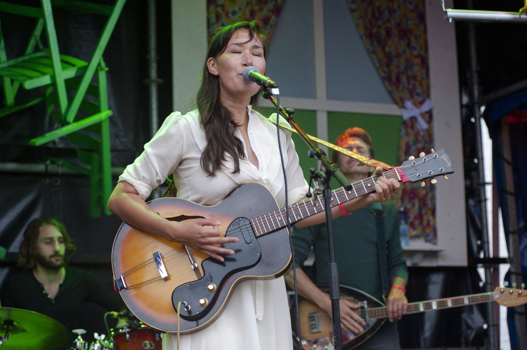 Nive and the Deer Children | Foto © Henk Beenen