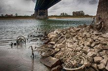 Verdwijnend water Waal Nijmegen